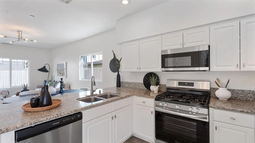 Photo #6: NDP2509149 Listing 