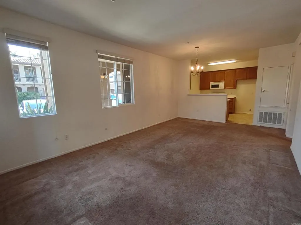 Photo #4: PTP2507123 Listing 