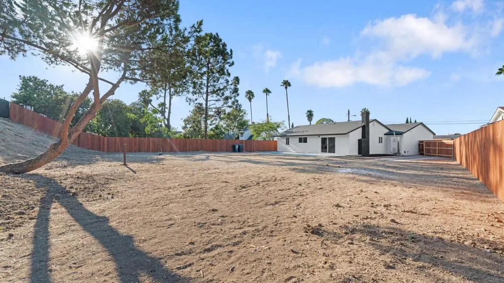https://cdn.realtyfeed.com/cdn/127/306546089/90c0b5ca8ef58f4bb4bd4c26f28acd19.webp