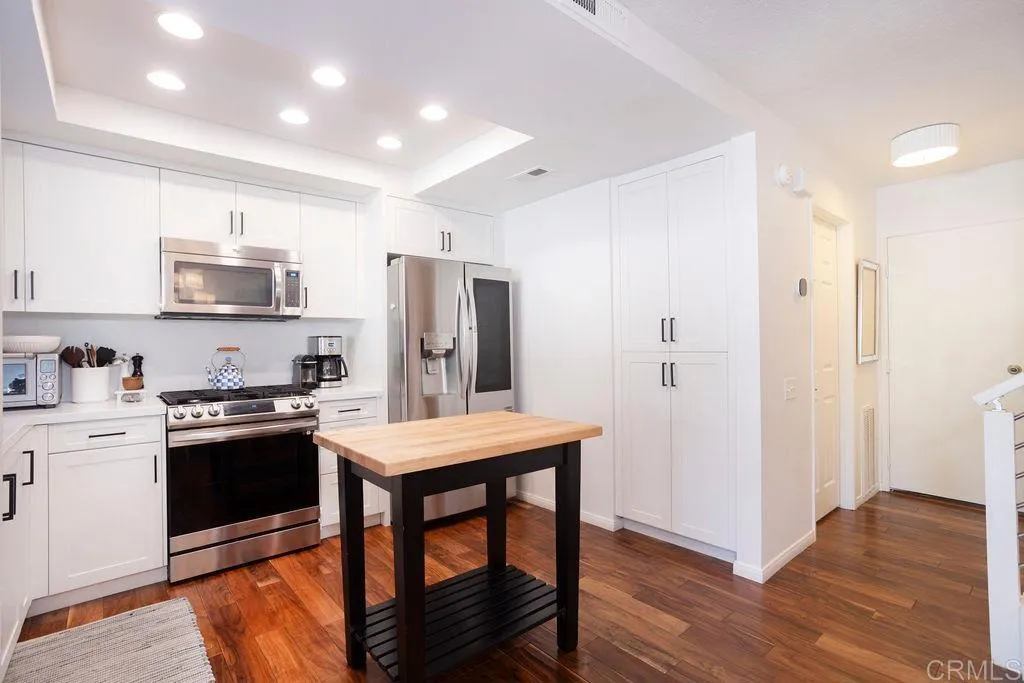 https://cdn.realtyfeed.com/cdn/127/306546096/b9f3a9846d75f2b86f0e9187d958d490.webp