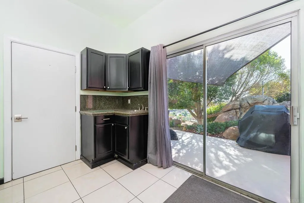 https://cdn.realtyfeed.com/cdn/127/306546248/115db30e7951fcc6acd1c5ebce2762db.webp