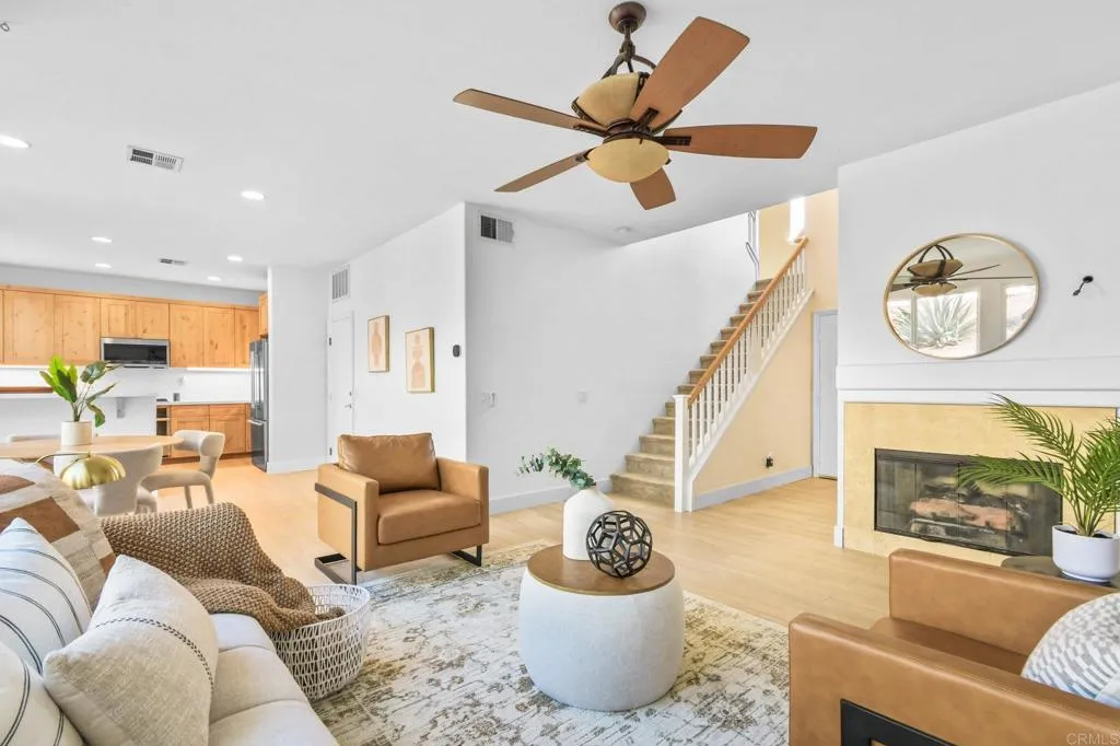 https://cdn.realtyfeed.com/cdn/127/306546275/47f29bb9d26938979762cfc20dfda999.webp