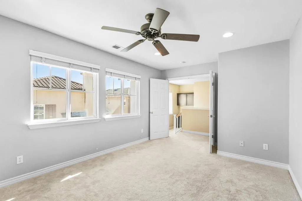 https://cdn.realtyfeed.com/cdn/127/306546275/a4f28f1eeeff87107fe7e47ac9c18709.webp