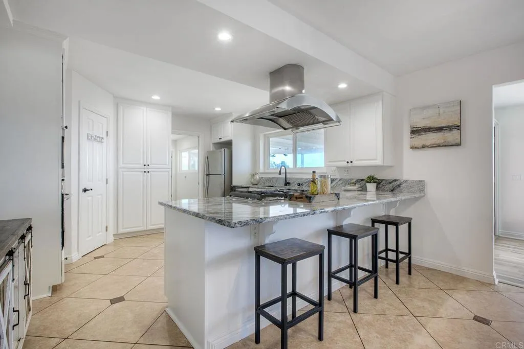 https://cdn.realtyfeed.com/cdn/127/306546285/80c6f459d061f1a1e0711cca317aaedf.webp