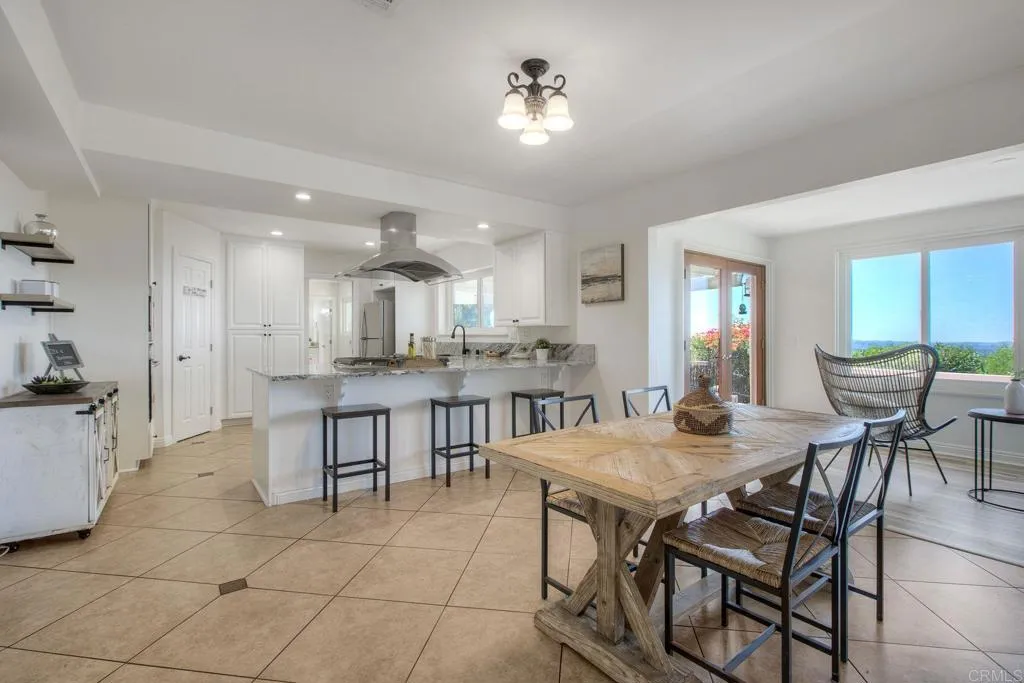 https://cdn.realtyfeed.com/cdn/127/306546285/8df51c94e0665f4ca1c751b8fc861a0b.webp