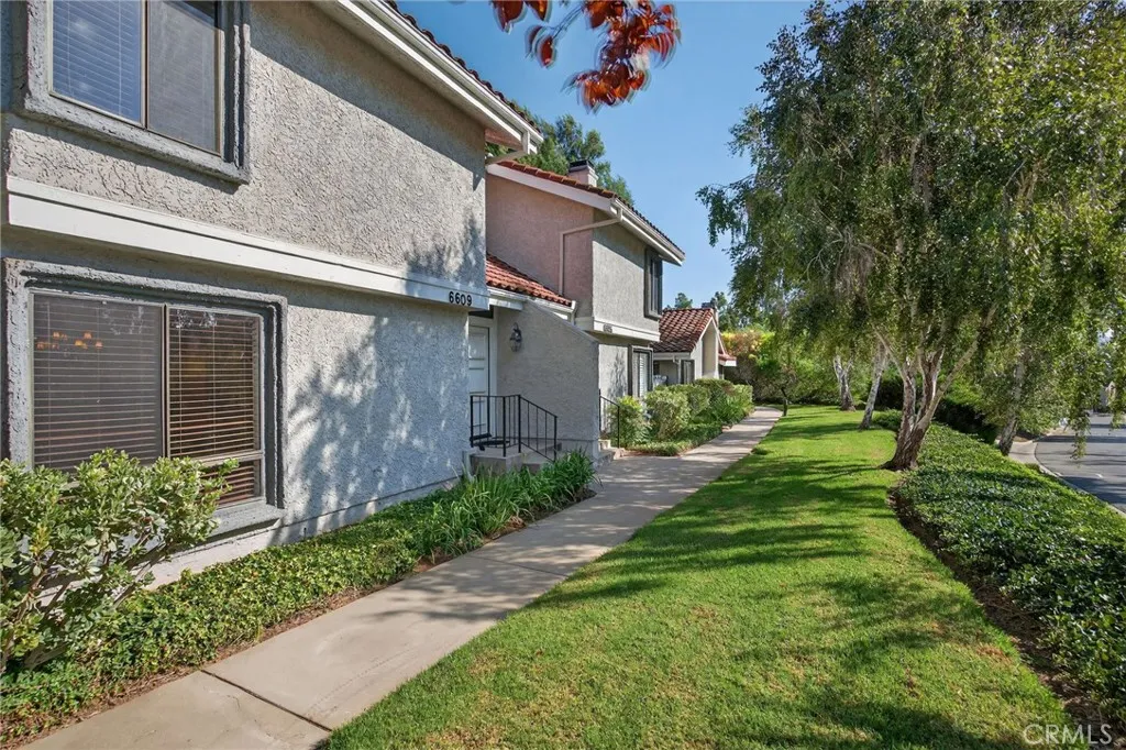 6609 Poppyview Drive, Oak Park, CA 91377 - Photo 3 of 43, Oak Park, CA