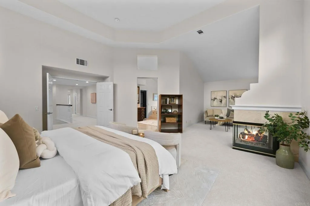 https://cdn.realtyfeed.com/cdn/127/306546322/51297da7de8d44a8c0f390b758c6b351.webp
