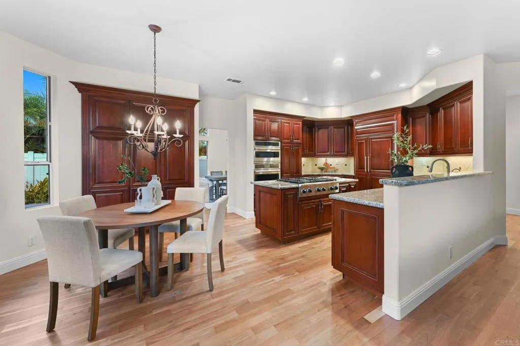 https://cdn.realtyfeed.com/cdn/127/306546322/8c2b714f7c8de987d39faed53aaf4aa2.webp