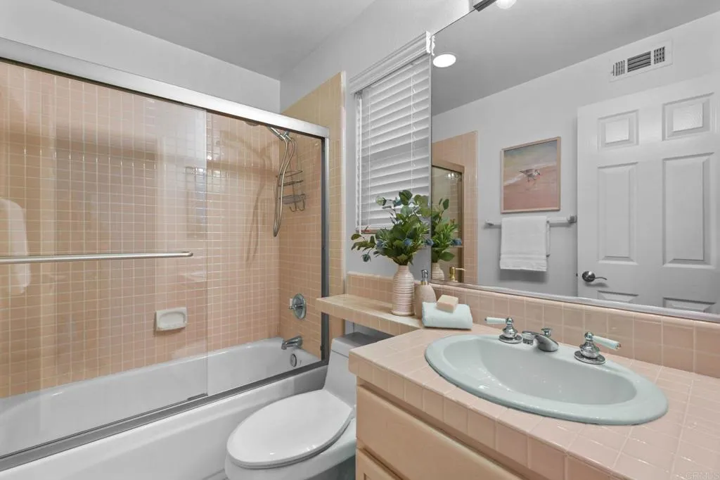 https://cdn.realtyfeed.com/cdn/127/306546322/e25c707f07caf9455a9c7b05d3476d74.webp