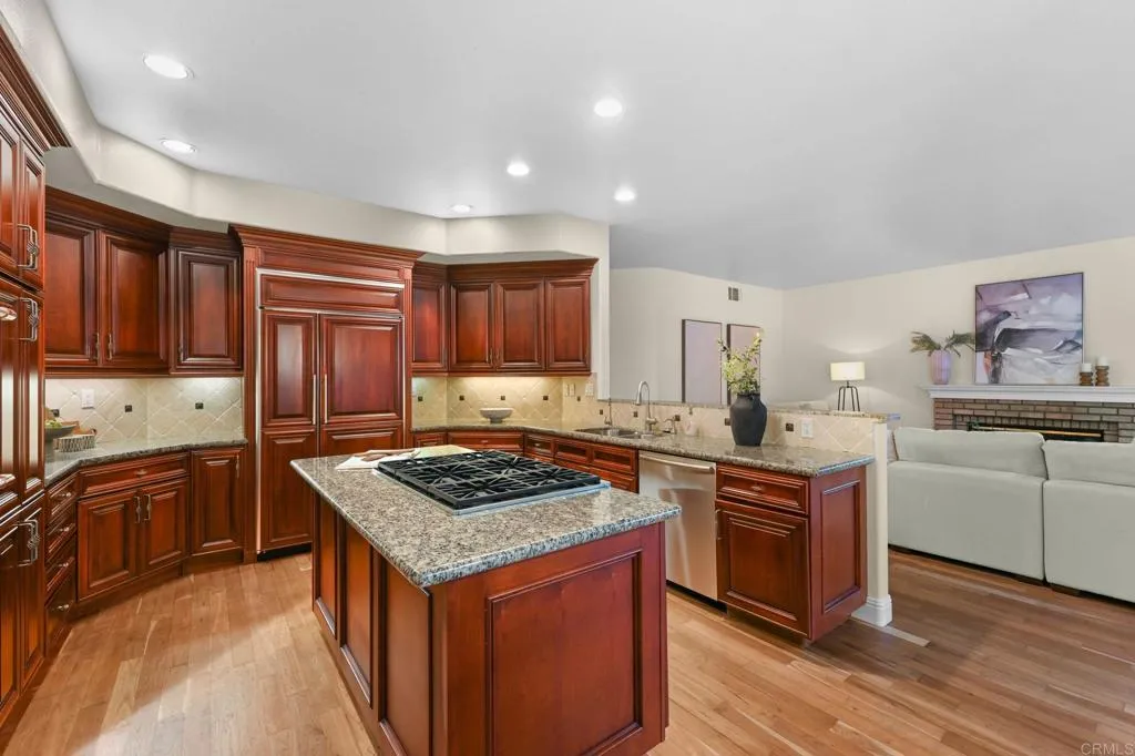 https://cdn.realtyfeed.com/cdn/127/306546322/fb4a16dff5c350e821f735310df6cd9b.webp