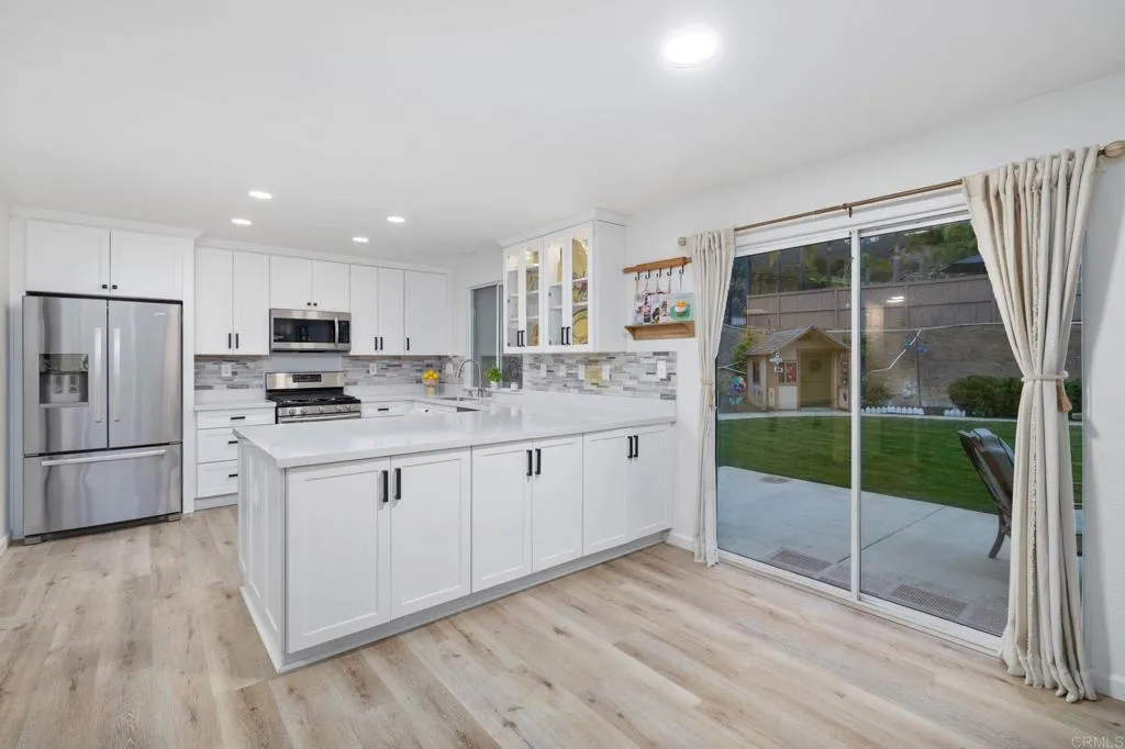https://cdn.realtyfeed.com/cdn/127/306546394/6e75b65f24c867d8d8346ff0dee97db6.webp