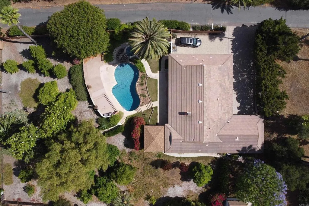 https://cdn.realtyfeed.com/cdn/127/306546402/29b67e4c418d3fa279e89c9450c5876b.webp