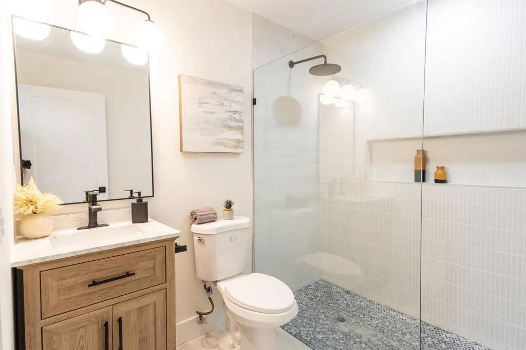 https://cdn.realtyfeed.com/cdn/127/306546402/d9ab2accd9a2814e61962c2f66bc6d15.webp