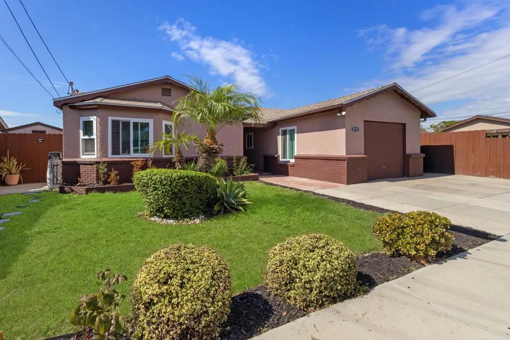 https://cdn.realtyfeed.com/cdn/127/306546404/8b03b903621147552c2546a102ac420d.webp