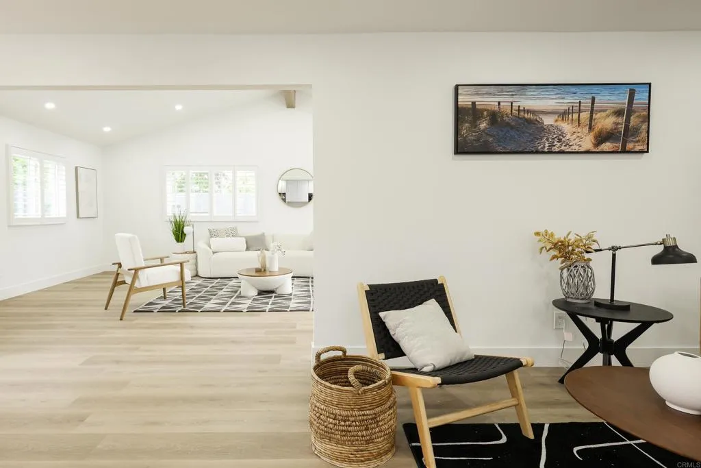https://cdn.realtyfeed.com/cdn/127/306546412/9a8d7511c1d2c697086ccb49ef8ee287.webp