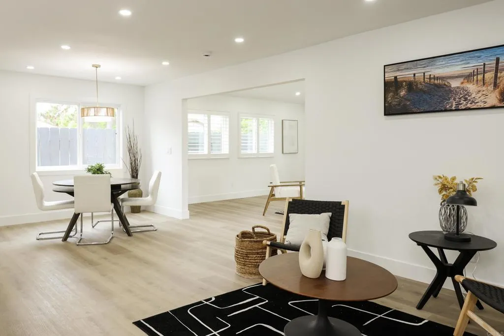 https://cdn.realtyfeed.com/cdn/127/306546412/a22338a795bc9efad66d07180663c02c.webp