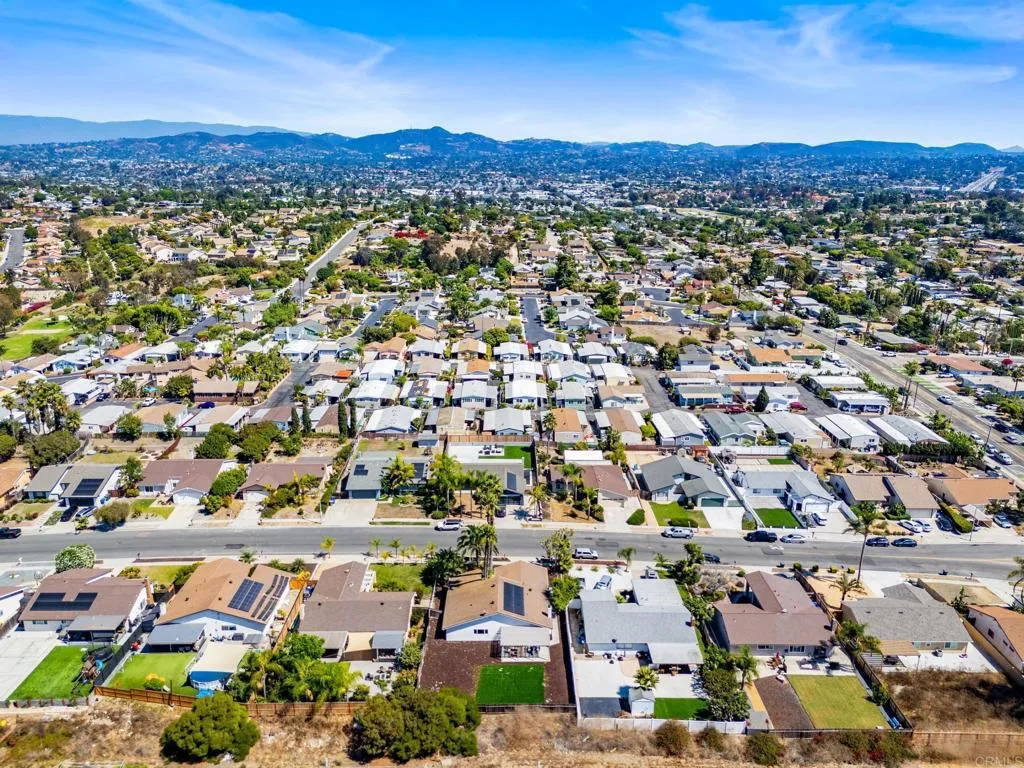 https://cdn.realtyfeed.com/cdn/127/306546415/6616c98983a18c4aff613c6a09c640b9.webp
