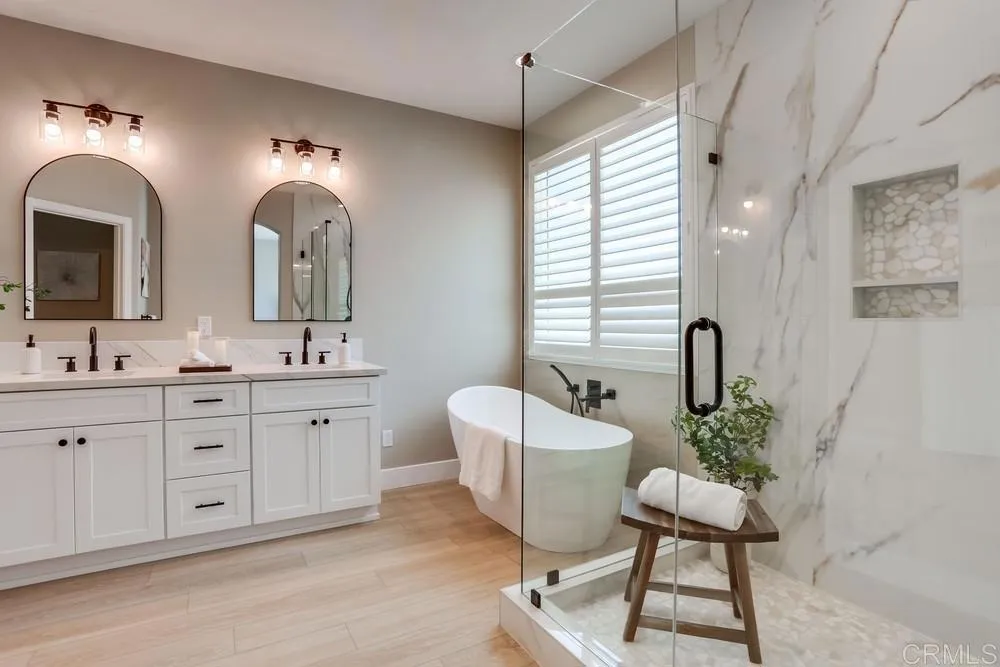 https://cdn.realtyfeed.com/cdn/127/306546445/48dd85f9b82af3aad6d3ef386e81c730.webp
