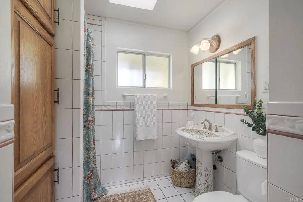 https://cdn.realtyfeed.com/cdn/127/306546486/029c5a748fe6ac72cce8e6934dbbc097.webp