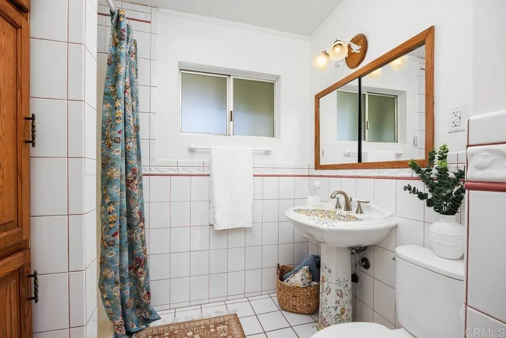 https://cdn.realtyfeed.com/cdn/127/306546486/78fae82a16935fc153f849b9177457b1.webp
