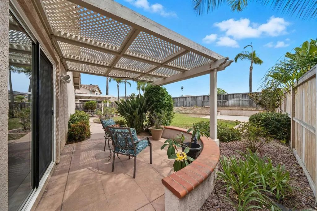 https://cdn.realtyfeed.com/cdn/127/306546509/16ba63add5933f89c2b3be18c4a227f5.webp
