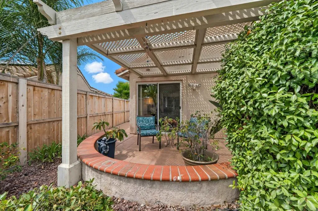 https://cdn.realtyfeed.com/cdn/127/306546509/49faf2d4ff31b8cd72ab913cf6142fec.webp