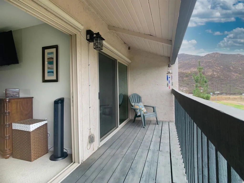 https://cdn.realtyfeed.com/cdn/127/306546511/d24f99c620e3c94d410da62235df0c45.webp