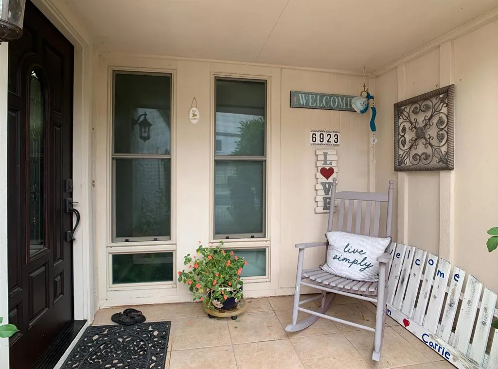 https://cdn.realtyfeed.com/cdn/127/306546511/d816e737fb202a9332d47cb183d6d4a1.webp