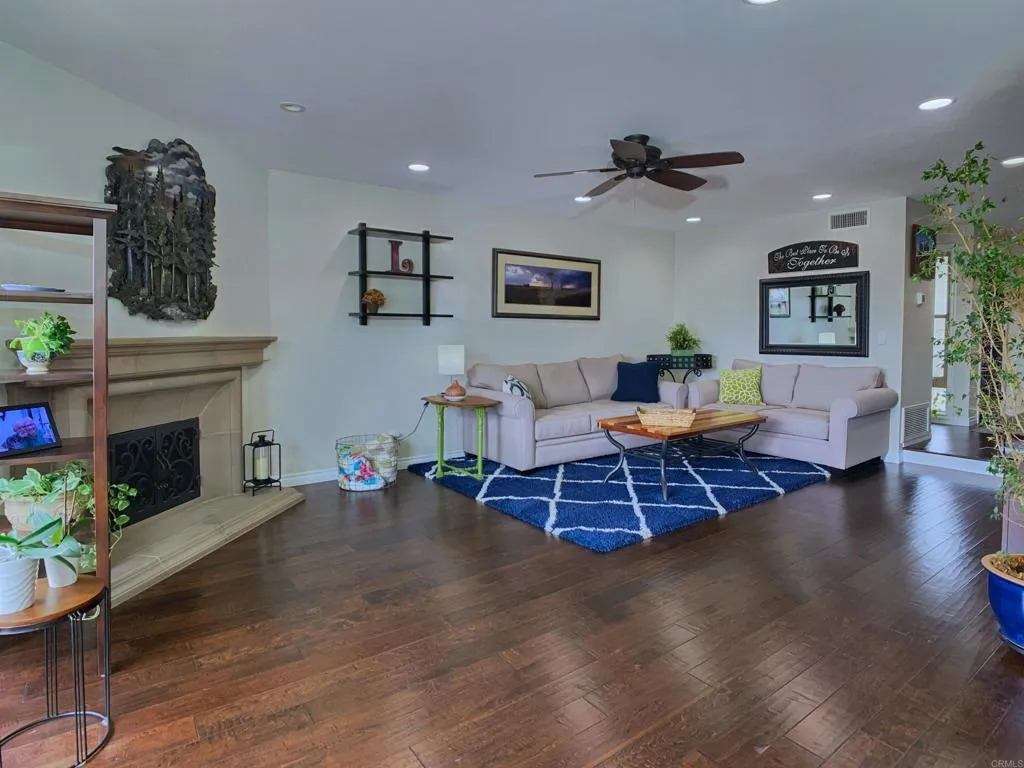 https://cdn.realtyfeed.com/cdn/127/306546511/dadde335383725a2f6eaea4c68454e82.webp
