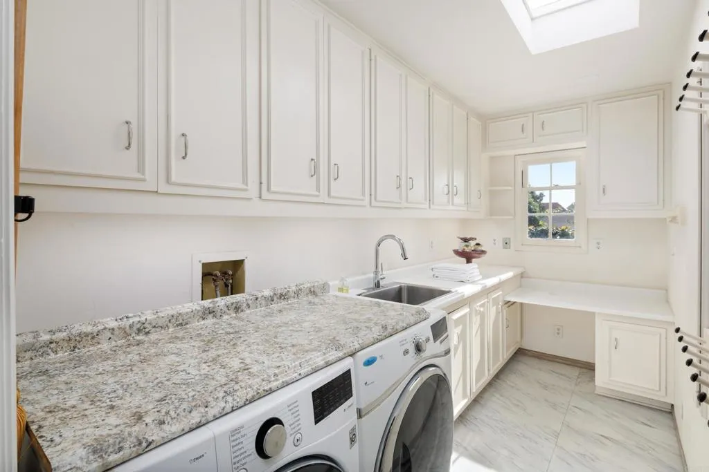 https://cdn.realtyfeed.com/cdn/127/306546549/77c4c06c5bdf7bc8f3a65f2b94a0cee1.webp