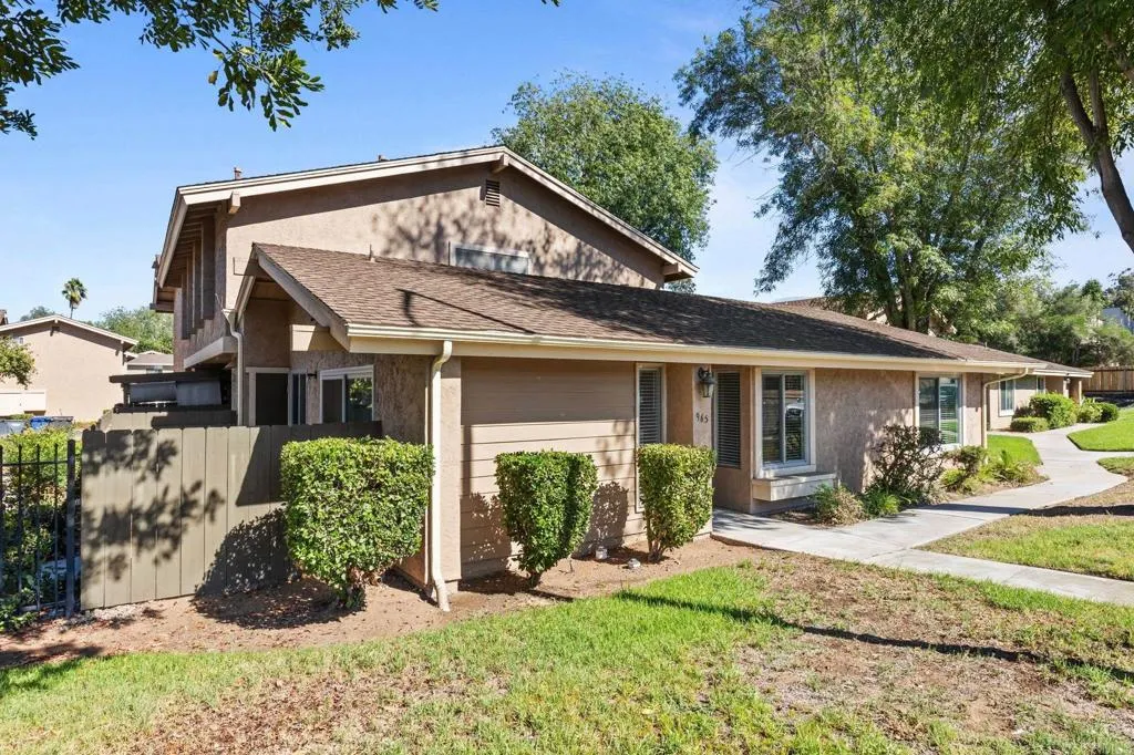 Photo #2: PTP2507147 Listing 
