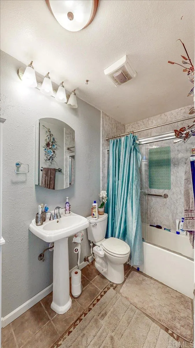 https://cdn.realtyfeed.com/cdn/127/306546625/4c86ef864cdfb20d68268e1b95c2080e.webp