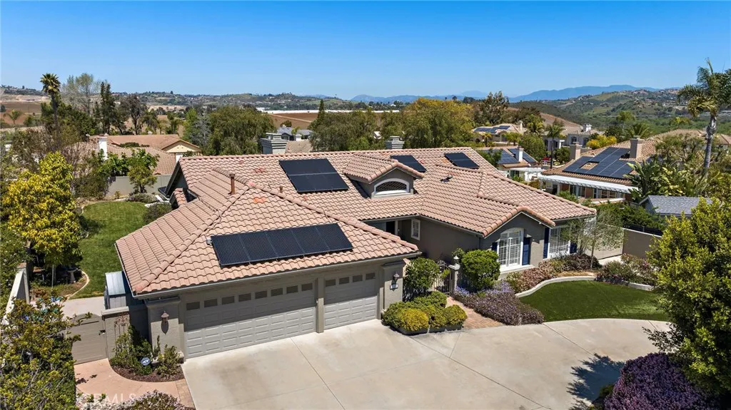 https://cdn.realtyfeed.com/cdn/127/306546688/23fac93de1ece9fc4b94ad00e294dd67.webp