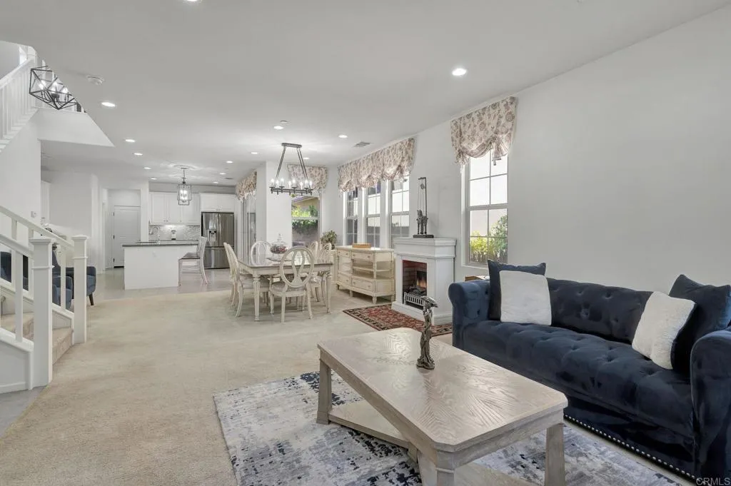 https://cdn.realtyfeed.com/cdn/127/306546690/3be62076065c8ab1e498645231c5f13f.webp