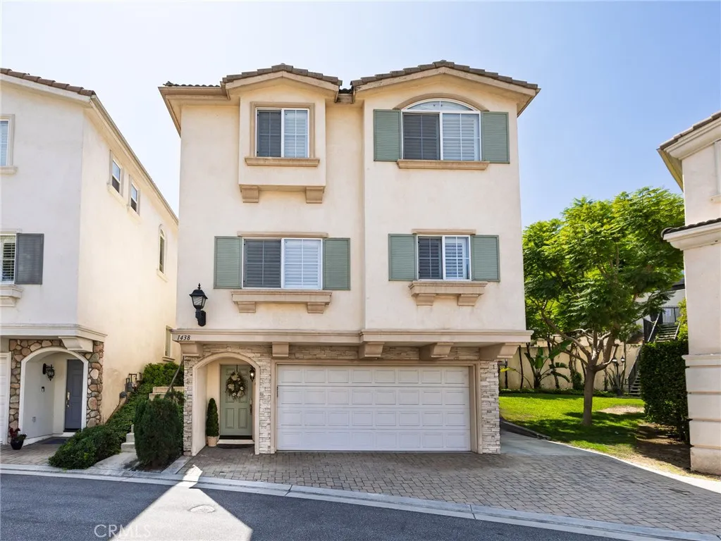 1438 Elin Point Drive, El Segundo, CA 90245