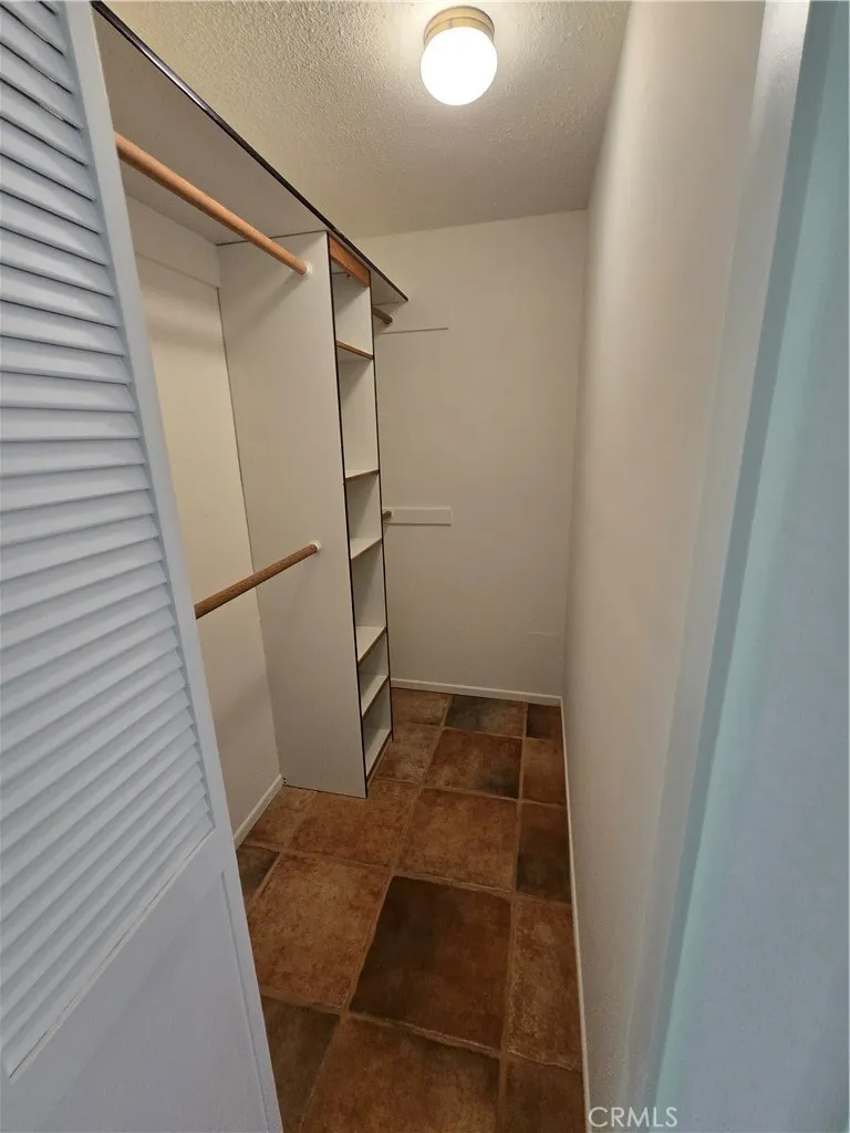 https://cdn.realtyfeed.com/cdn/127/306546812/09f4bc057a716c015c374b75f3f14c6d.webp