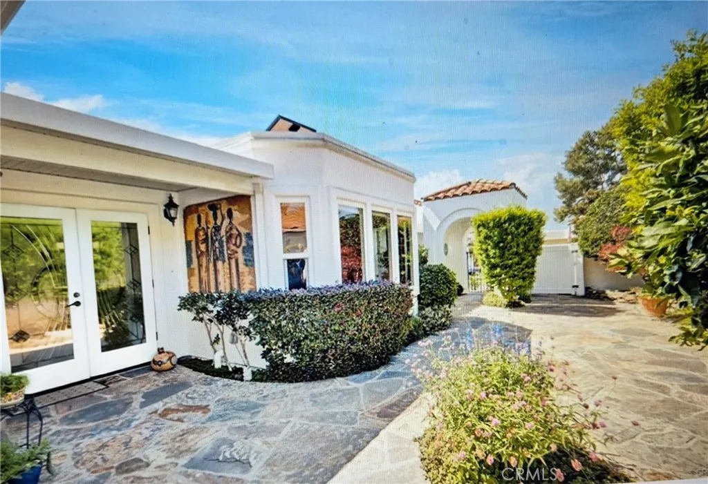 Photo #9: SW25220608 Listing: Photo #9