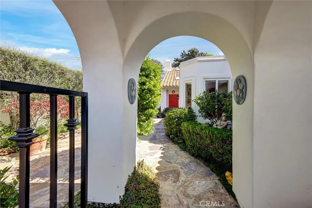 Photo #6: SW25220608 Listing: Photo #6