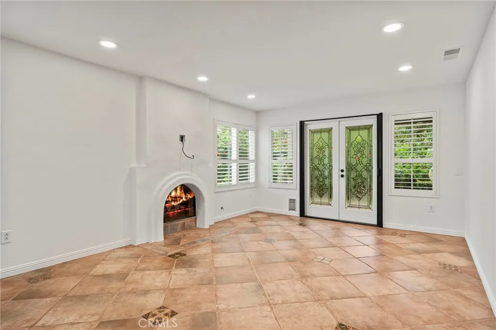 Photo #17: SW25220608 Listing: Photo #17