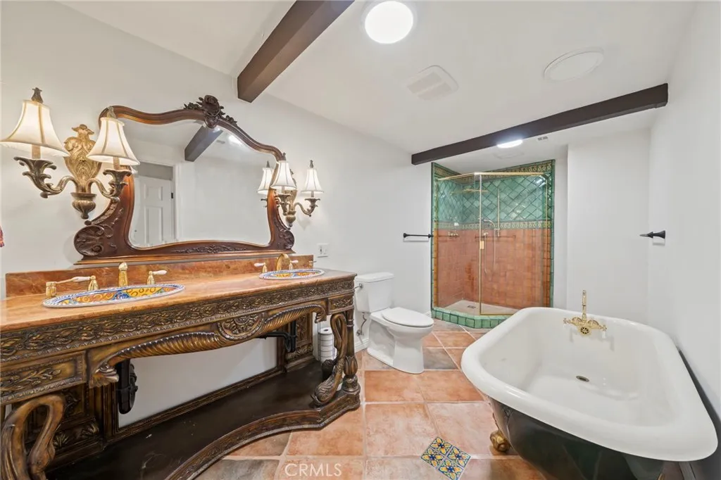 Photo #46: SW25220608 Listing: Photo #46