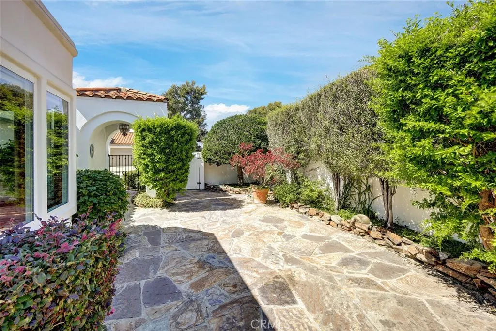 Photo #10: SW25220608 Listing: Photo #10