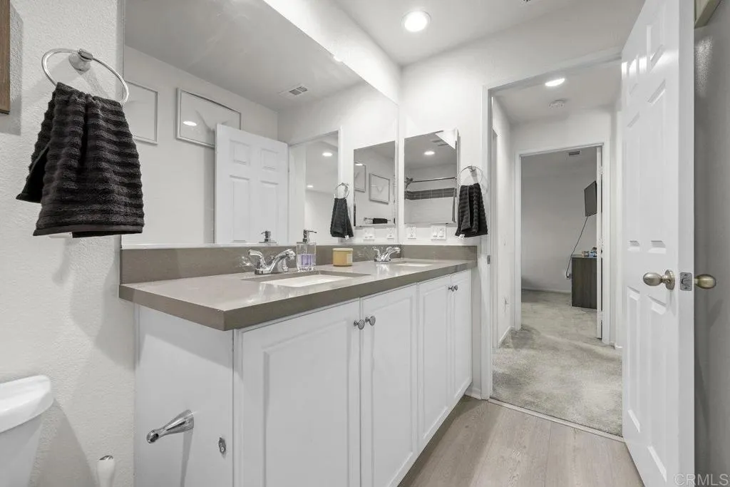 https://cdn.realtyfeed.com/cdn/127/306546816/00e3433def09f6c3f4da091dbf978dff.webp