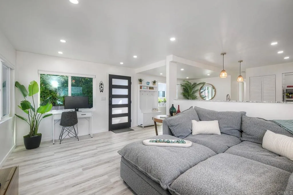 https://cdn.realtyfeed.com/cdn/127/306546848/a492c78e08b9b964b8b6dd9208236ae7.webp