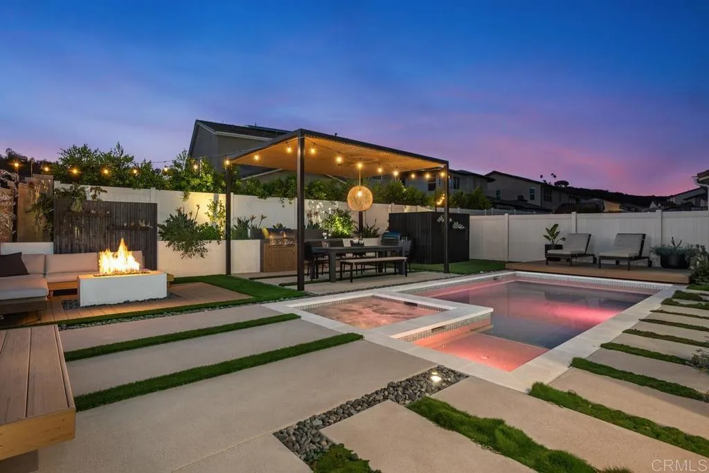 https://cdn.realtyfeed.com/cdn/127/306546855/44f220bec9a3b6c50e472223932d4829.webp