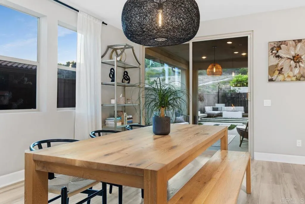 https://cdn.realtyfeed.com/cdn/127/306546855/706c0308f28557742bf175338805f794.webp