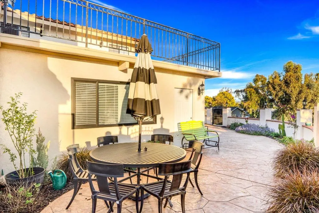 https://cdn.realtyfeed.com/cdn/127/306546958/ad2ec109ee98d48a4fbd879bd1aa329f.webp