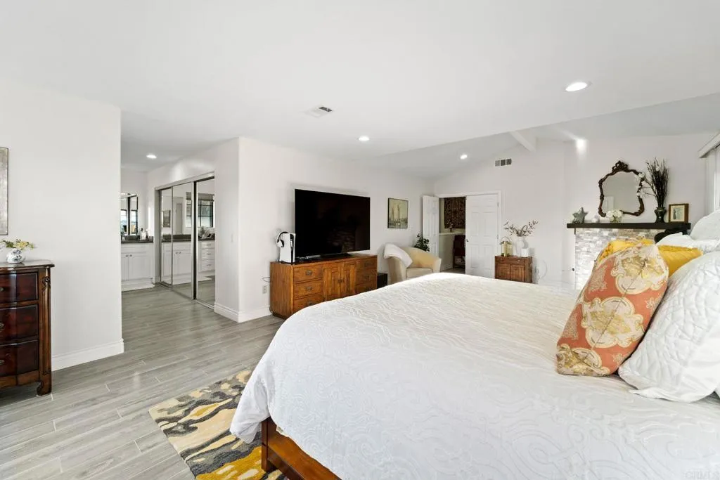 https://cdn.realtyfeed.com/cdn/127/306546958/d9774e1958e7bf0b8227f4ed73c7c3c7.webp
