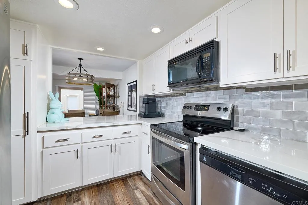 https://cdn.realtyfeed.com/cdn/127/306546999/06dc35ccde37f8fcc9d90bb8b11a46db.webp