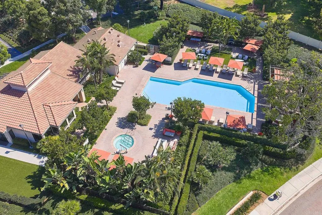 https://cdn.realtyfeed.com/cdn/127/306546999/a8f8e542b72b05cc92e1fbe8aca76df1.webp