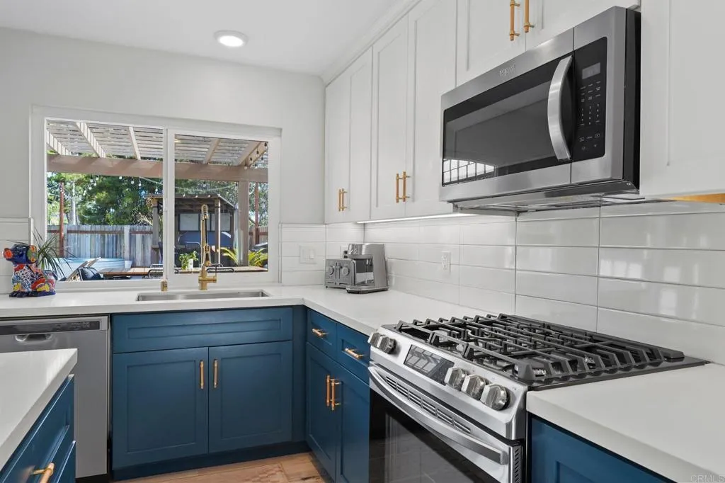 https://cdn.realtyfeed.com/cdn/127/306547030/13226e5f3ee67c07c78f5735b5a1efd7.webp